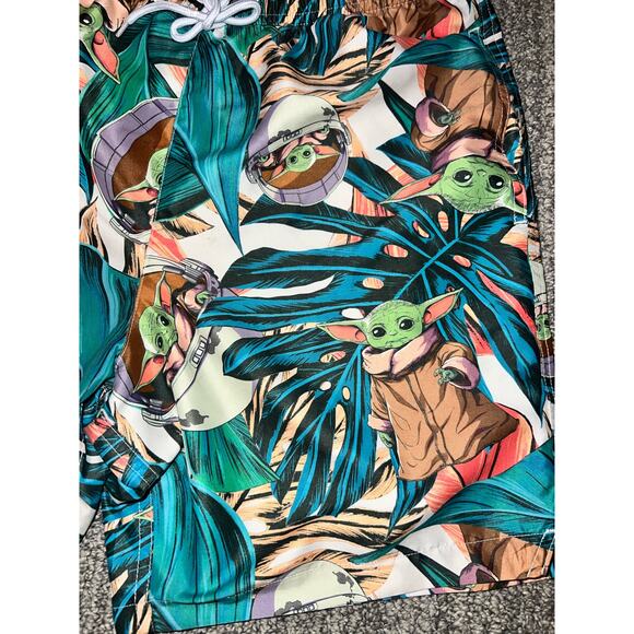 Mens Star Wars Baby Yoda Tropical Swim Trunks Size Small. Drawstring Swimwear - Picture 3 of 7